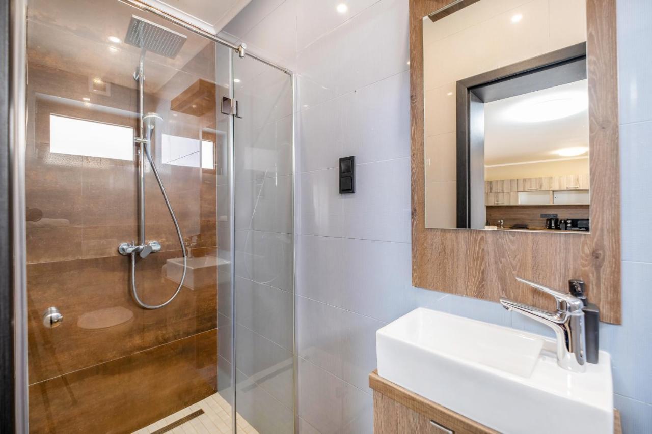 Myflat Premium Resort Siofok Ngoại thất bức ảnh